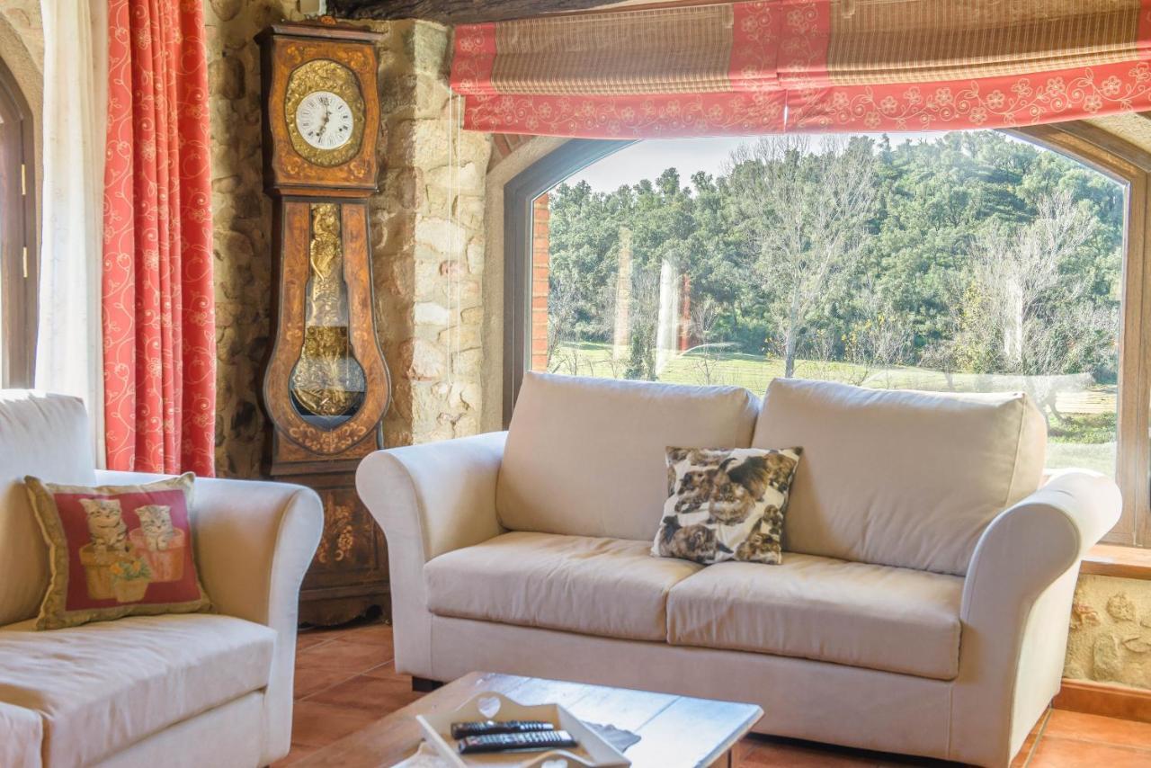 Cal Bisbe, Your Rural Holiday Home Capmany Bagian luar foto